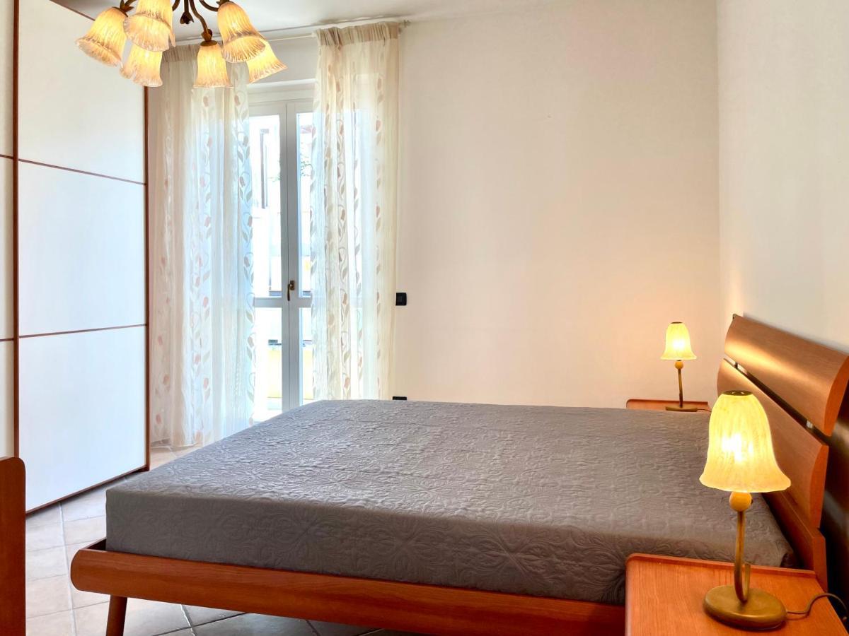 Sunset Boutique Apartment Marina di Massa Eksteriør bilde